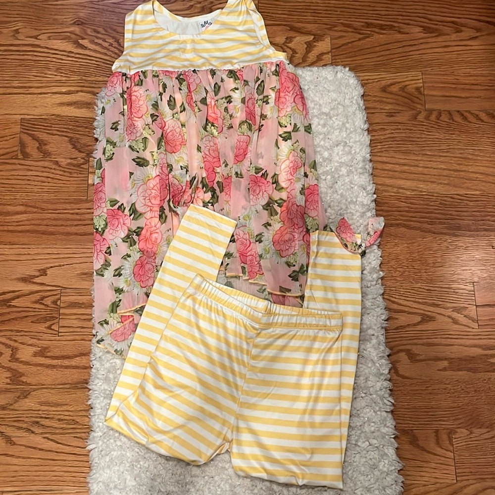 Mia Belle Girls sleeveless tunic and leggings set
